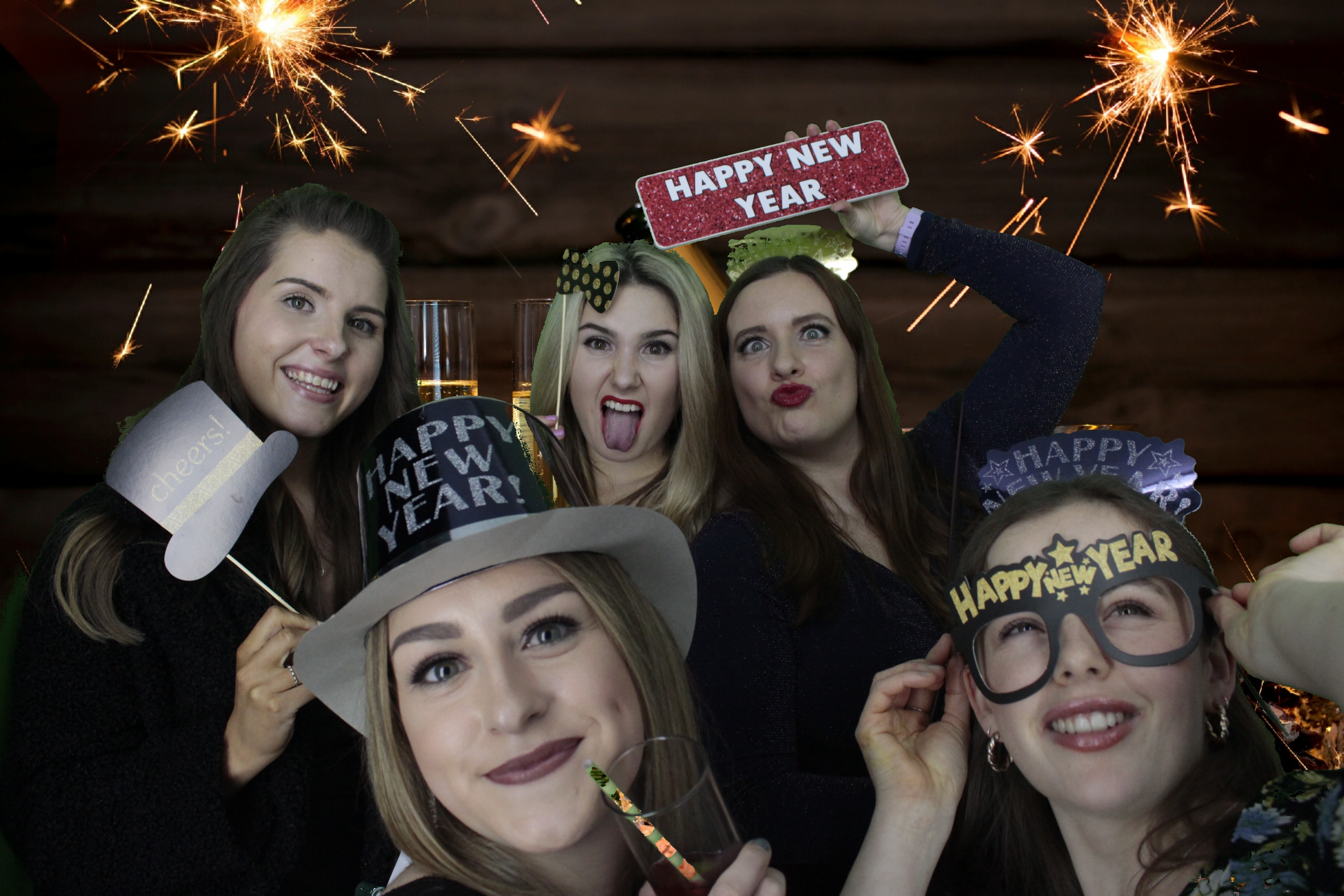 NYE Party | View more photos from the event at gallery.myphotoboothexperience.co.uk/u/MyPhotoBoothExperienceLtd/NYE-Party